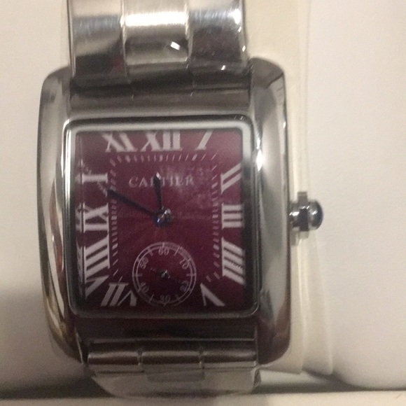 Watch - Picture 2 of 3